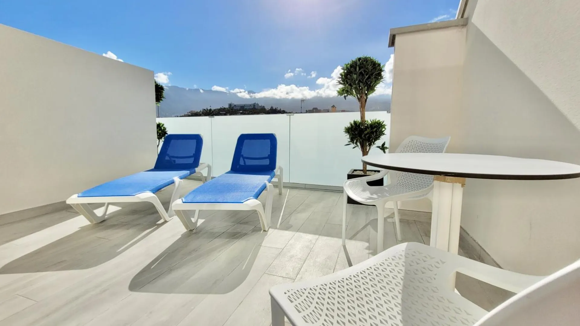 **  Hotel Puerto Azul Puerto de la Cruz  España